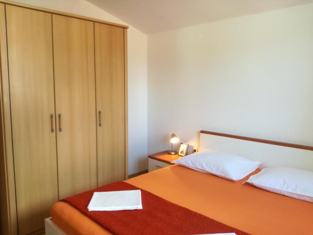 Apartments Nera Tisno Ngoại thất bức ảnh