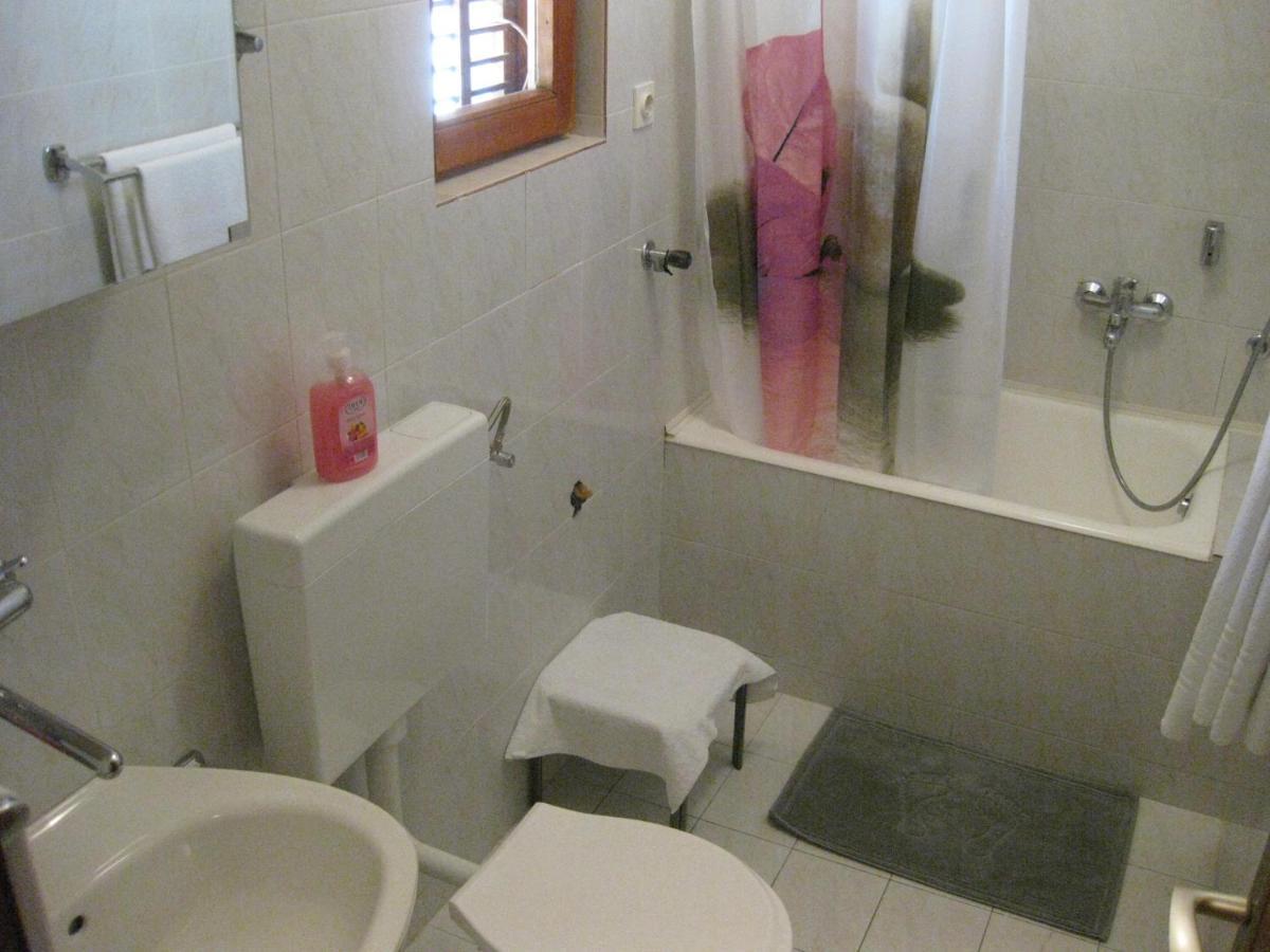 Apartments Nera Tisno Ngoại thất bức ảnh